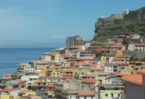 La terrazza di Archimede Bed and Breakfast Castelsardo Esterno foto